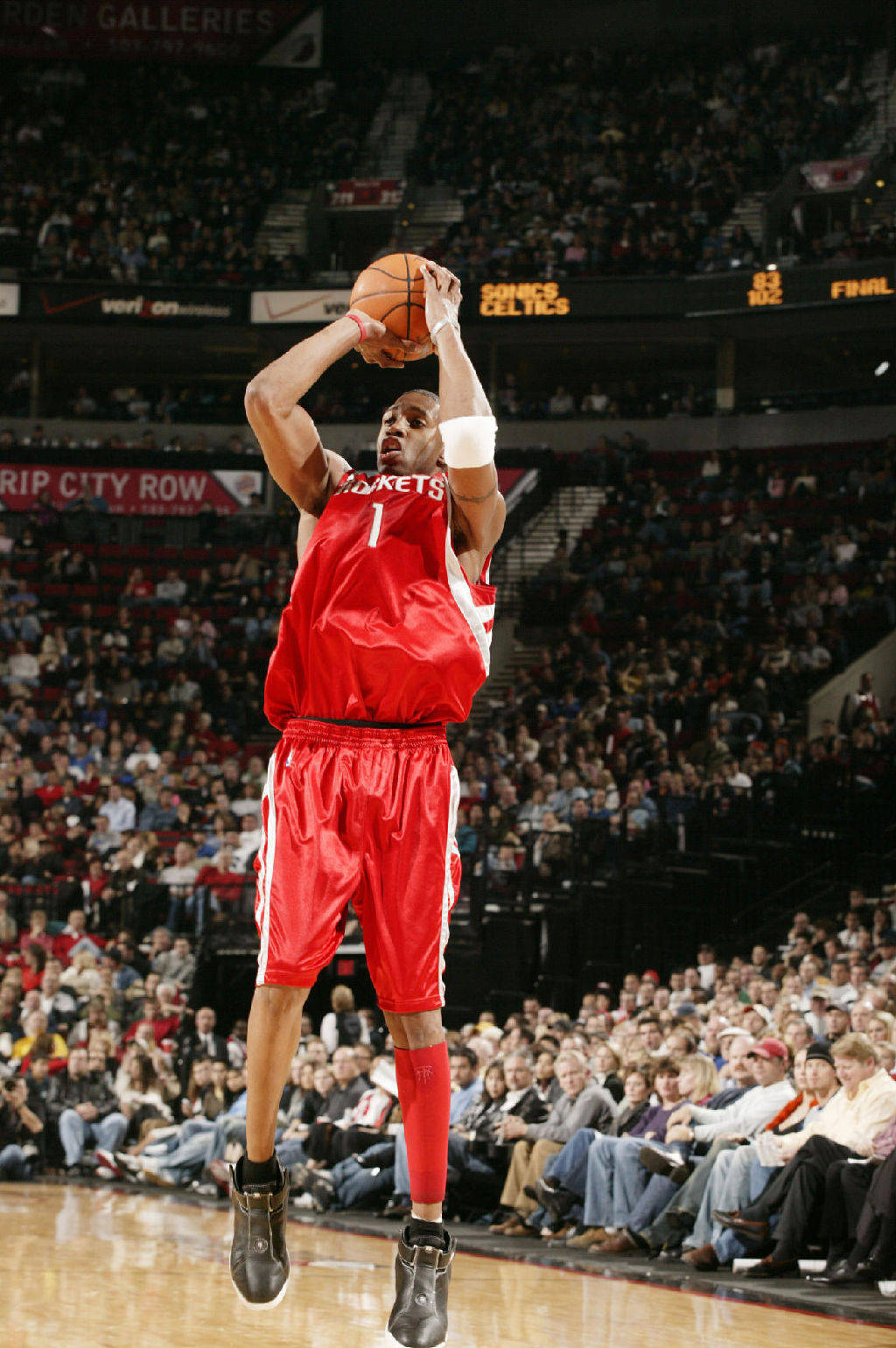 北京国安提前一轮出局亚冠，若胜河南将冲击亚洲精英赛。（北京国安亚冠提前一轮出局，若击败河南仍可冲击亚洲精英赛）