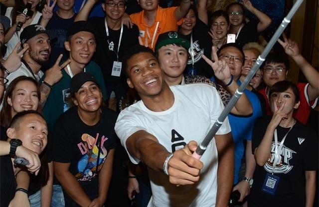 首尔中场郑承原：战成都一定要拿下3分；开放外援有积极影响（首尔中场郑承原：对阵成都志在全取三分，外援开放带来正面效应）