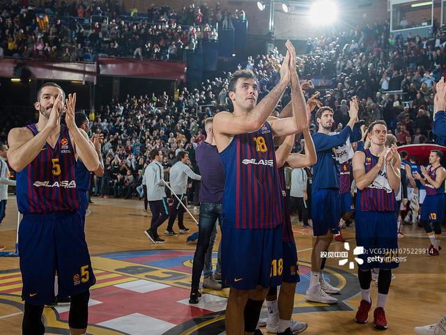 德罗西拿到执教热那亚首胜，目前带队成绩1胜2平保持不败（德罗西收获执教热那亚首胜，开局1胜2平延续不败）