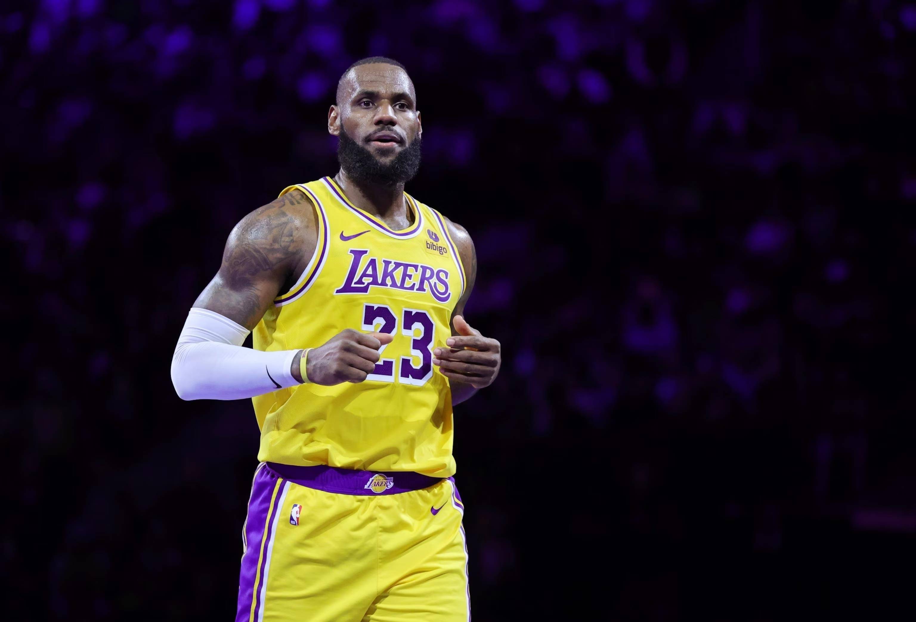 懂球帝2025赛季中超第29轮MVP：何超（懂球帝评选： 何超当选中超2025赛季第29轮MVP）