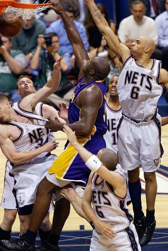 德国杯1／4决赛对阵形势：拜仁vs莱比锡，勒沃库森vs圣保利（德国杯八强对阵出炉：拜仁遇莱比锡，勒沃库森对阵圣保利）