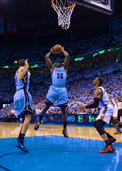 阿姆拉巴特：安东尼不该吃红牌，他并非故意踢对方面部（阿姆拉巴特：安东尼不该被罚下，他并非有意踢脸）