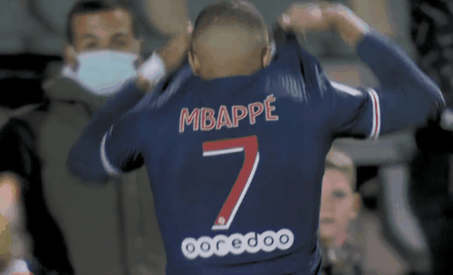 每体：巴萨内部对亚马尔每次客场都成为“头号公敌”感到担忧