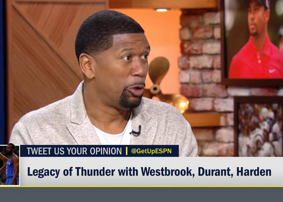 记者：阿隆索与多名皇马球员沟通过，表示愿意调整战术风格（记者：阿隆索已与多位皇马球员交流，愿调整战术打法）