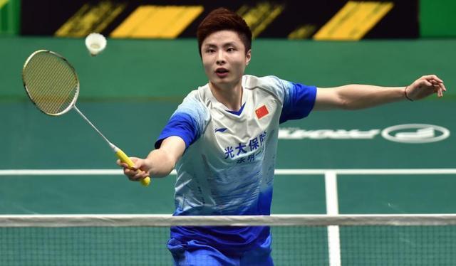 赛选手的 赛选手的